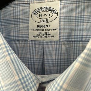 Brooks Brothers 1818 Wrinkle-Free Dress Shirt Sky Blue Pink (16 x 32/33 Medium)